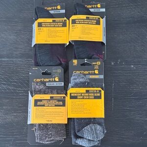 Carhartt women’s socks 🖤